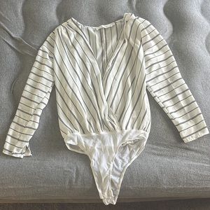 White/black striped ASTR the label long sleeve bodysuit